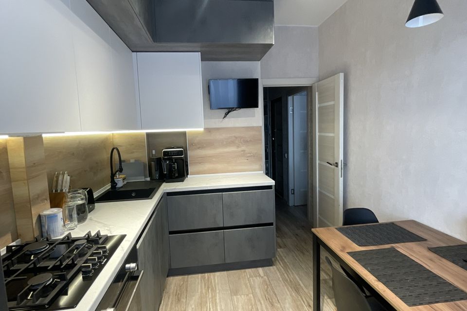 Продаётся 3-комнатная квартира, 62.5 м²