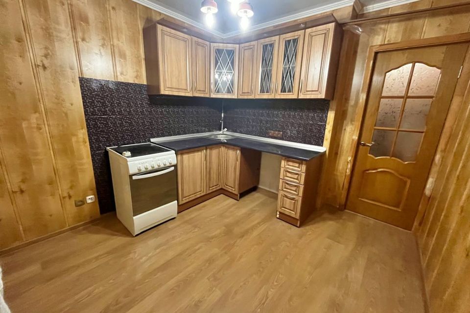 Продаётся 1-комнатная квартира, 42.2 м²