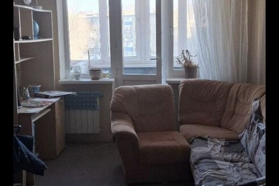 Продаётся 3-комнатная квартира, 57 м²