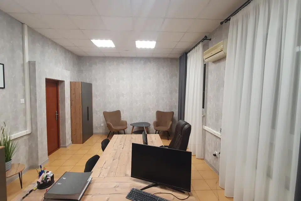 Продаётся офис, 24.4 м²