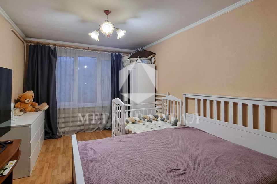 Продаётся 1-комнатная квартира, 34 м²