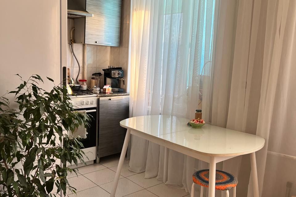 Продаётся 2-комнатная квартира, 41.9 м²