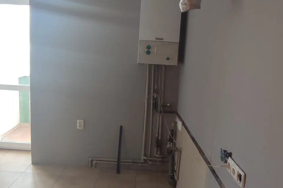 Продаётся 3-комнатная квартира, 70 м²