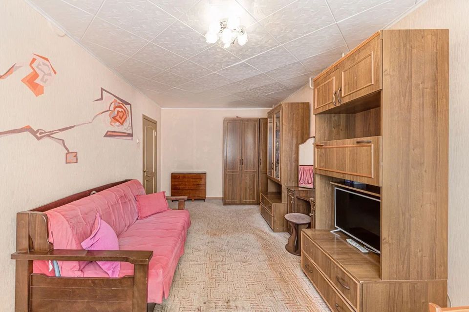 Продаётся 3-комнатная квартира, 62.3 м²