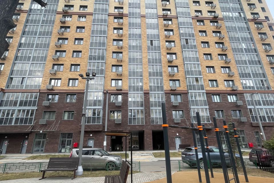 Продаётся 3-комнатная квартира, 72.7 м²