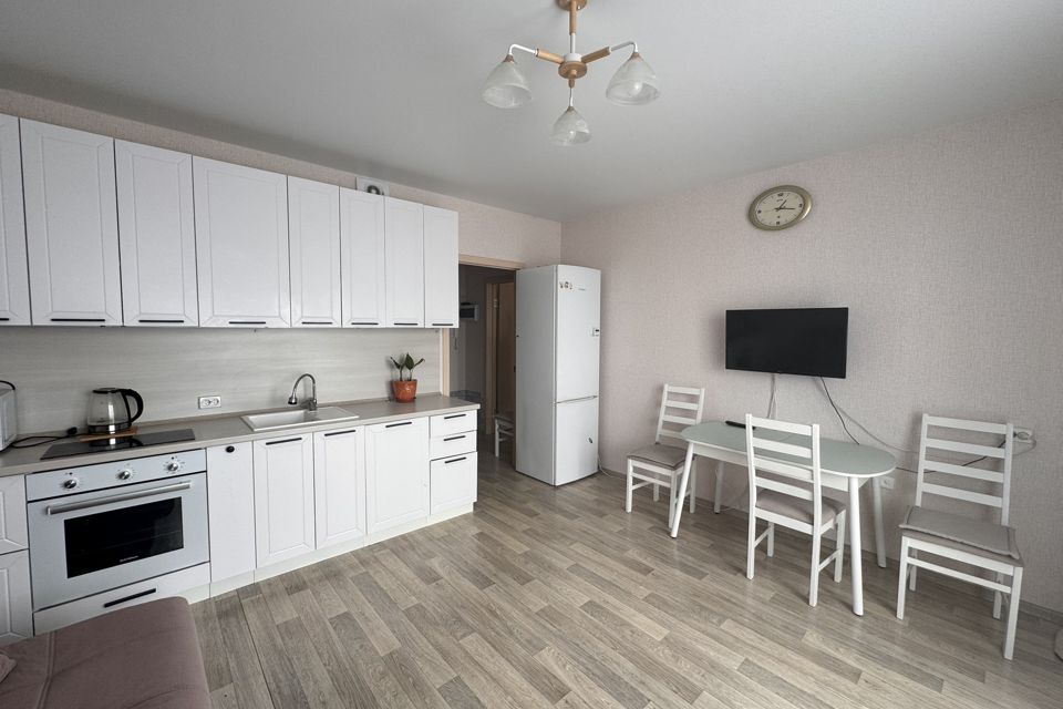 Продаётся 2-комнатная квартира, 40.7 м²