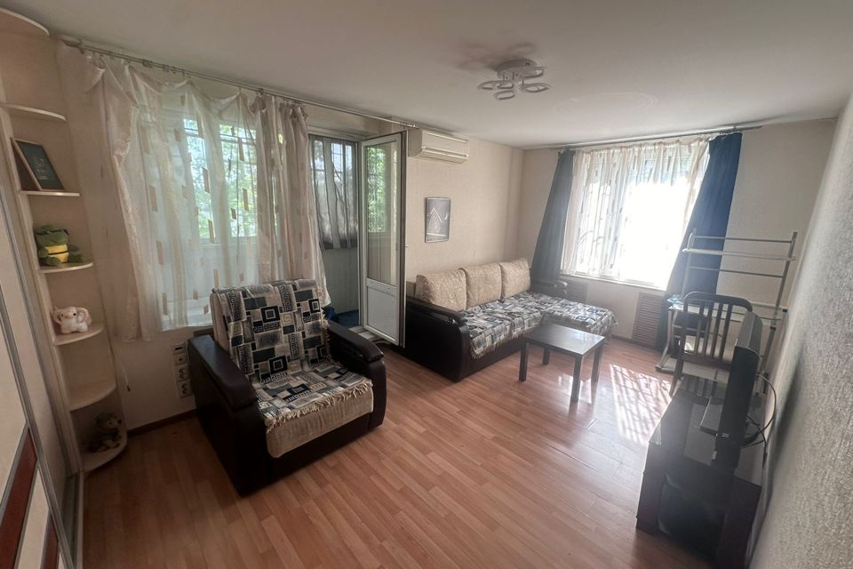 Продаётся 1-комнатная квартира, 36.6 м²