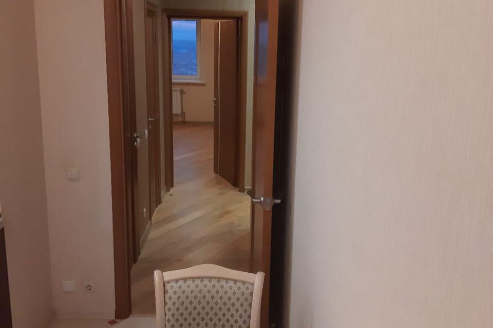 Продаётся 2-комнатная квартира, 61.7 м²