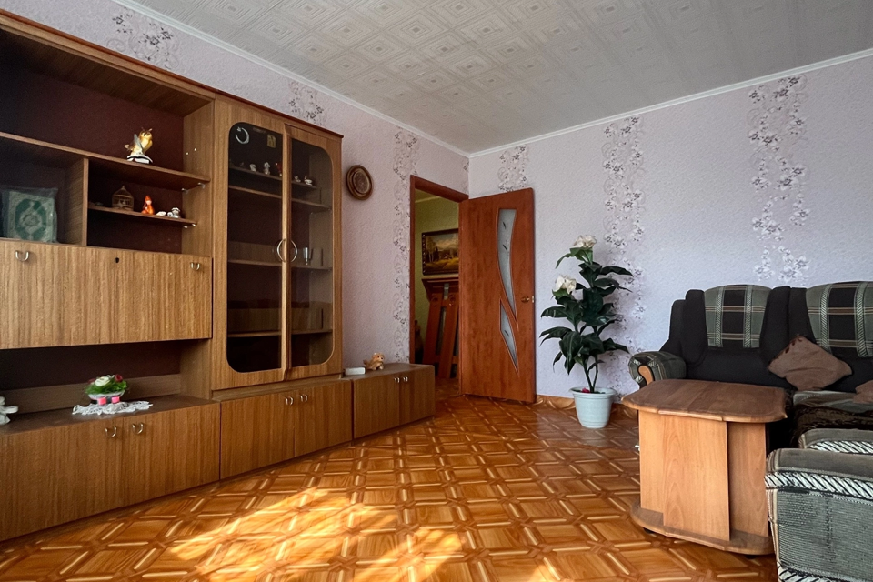 Продаётся 3-комнатная квартира, 58.5 м²