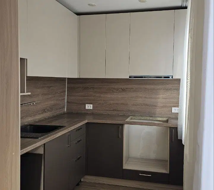 Продаётся 3-комнатная квартира, 57.9 м²