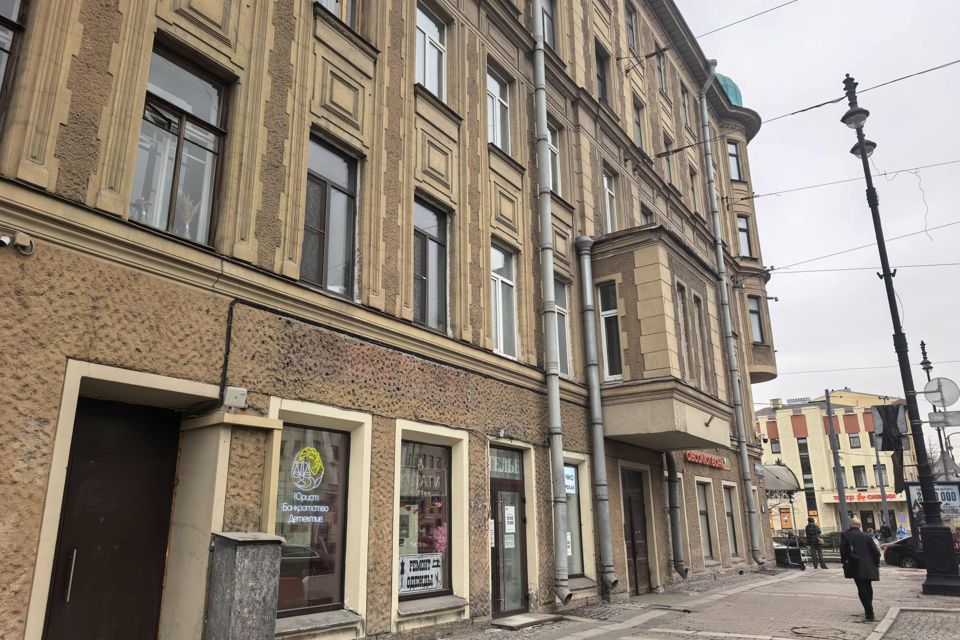 Продаётся 1-комнатная квартира, 47 м²