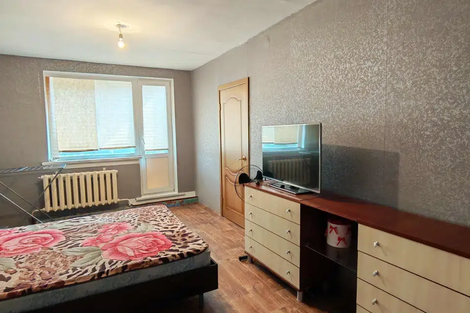Продаётся 3-комнатная квартира, 57 м²