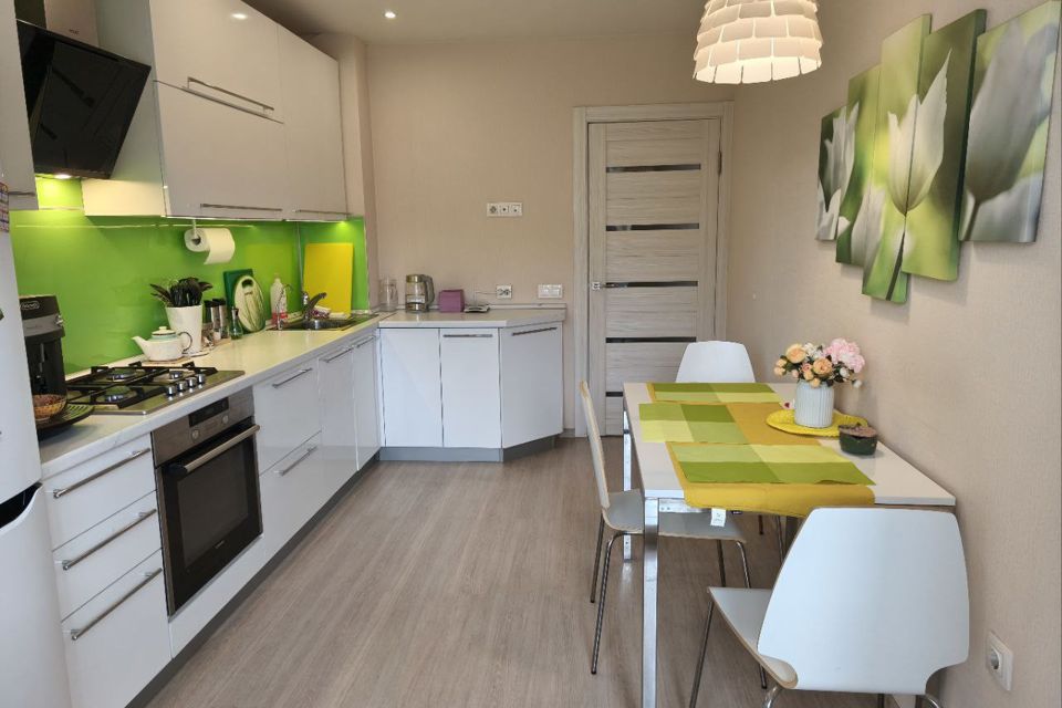 Продаётся 2-комнатная квартира, 50.5 м²