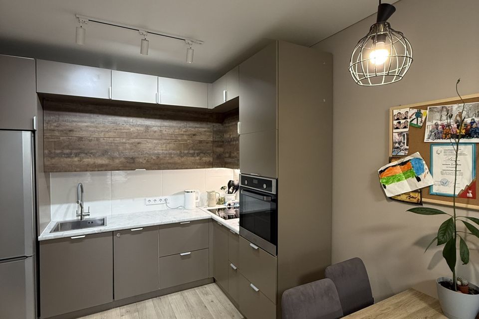 Продаётся 3-комнатная квартира, 58.7 м²