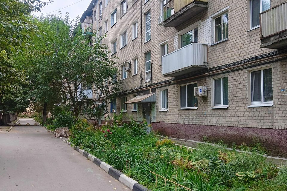 Продаётся 3-комнатная квартира, 57.2 м²