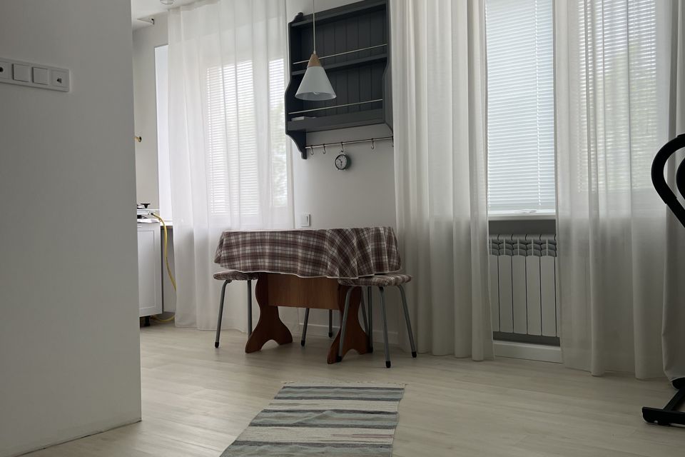Продаётся 3-комнатная квартира, 58 м²
