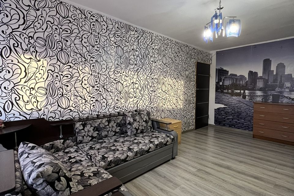 Продаётся 2-комнатная квартира, 42.1 м²