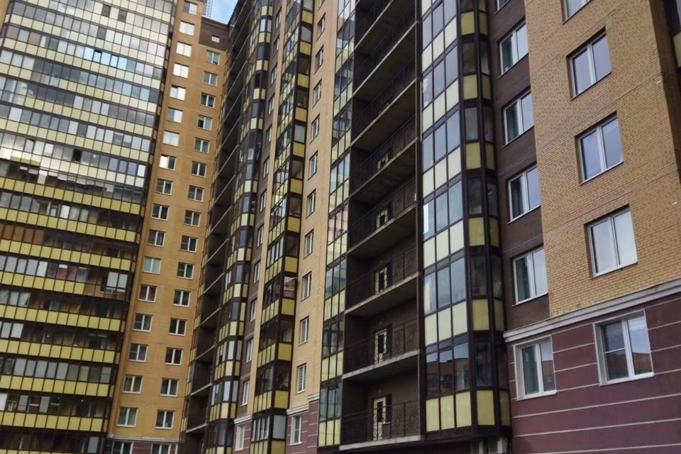 Сдаётся 2-комнатная квартира, 57 м²