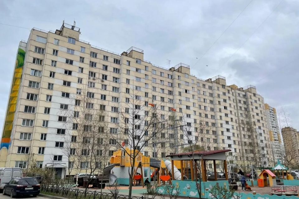 Продаётся 4-комнатная квартира, 109.2 м²