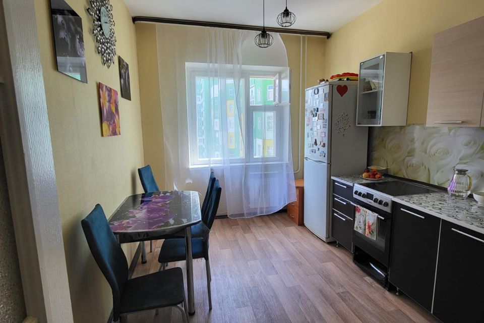 Продаётся 3-комнатная квартира, 71.3 м²