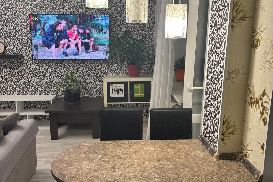 Продаётся 3-комнатная квартира, 59.3 м²