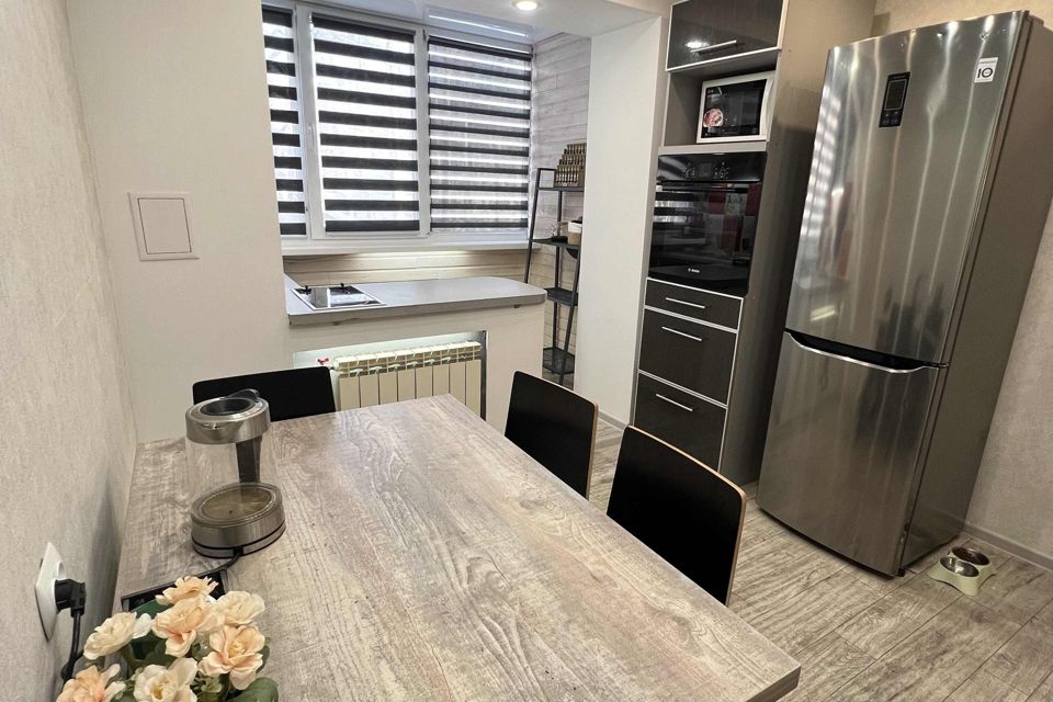 Продаётся 3-комнатная квартира, 59.4 м²