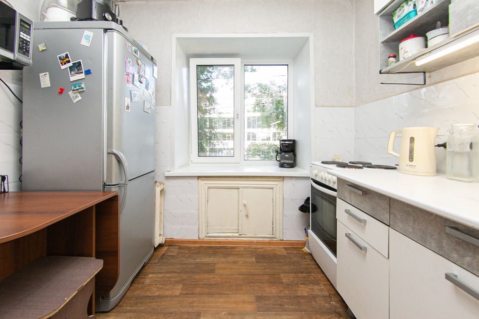 Продаётся 3-комнатная квартира, 44.1 м²