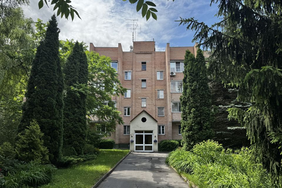 Продаётся 1-комнатная квартира, 41.2 м²