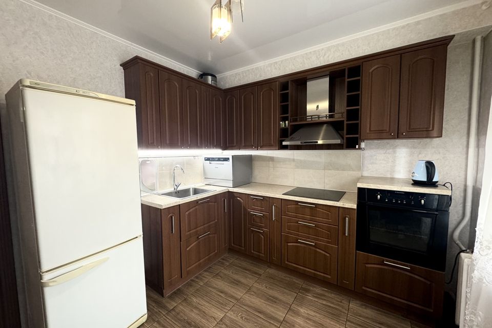 Сдаётся 2-комнатная квартира, 60 м²