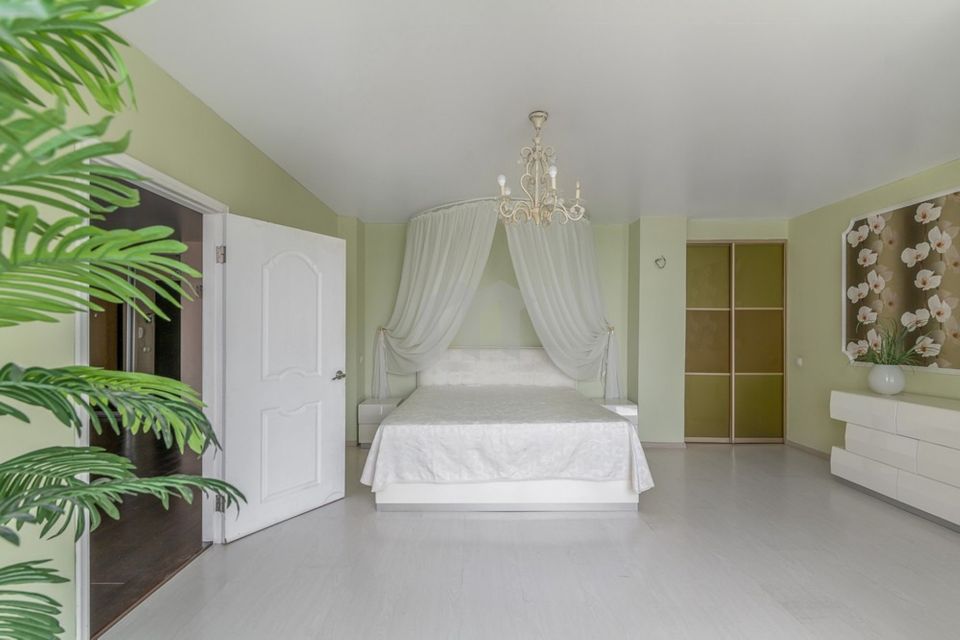 Продаётся 3-комнатная квартира, 91.7 м²