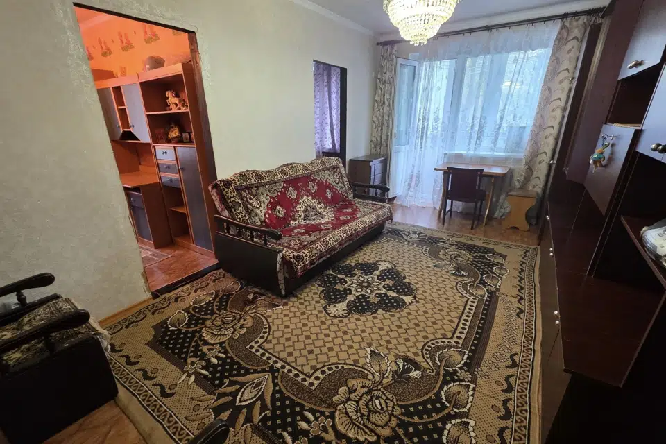 Продаётся 3-комнатная квартира, 50 м²