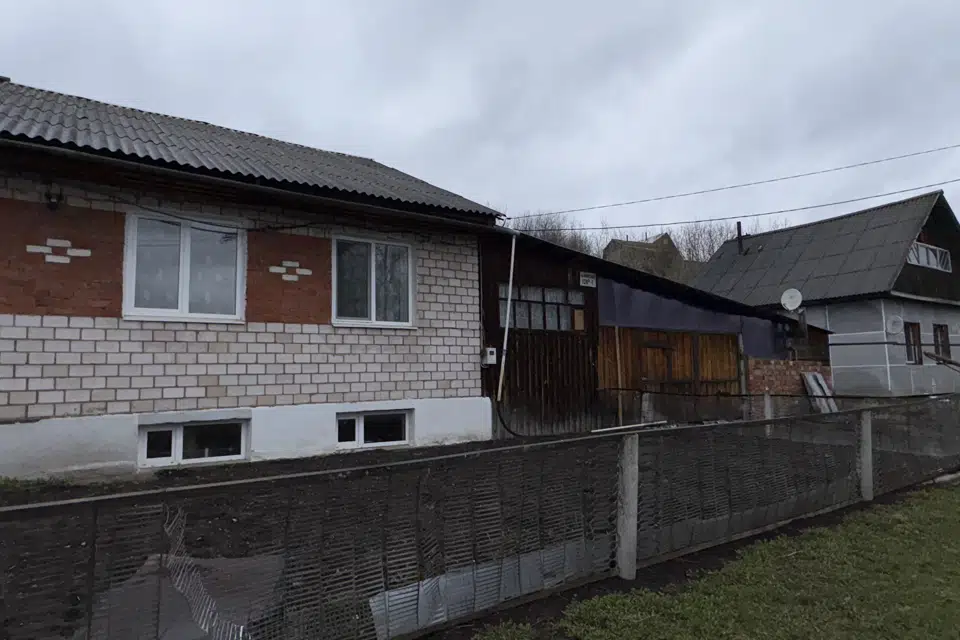 Продаётся 2-этажный дом, 93.5 м²