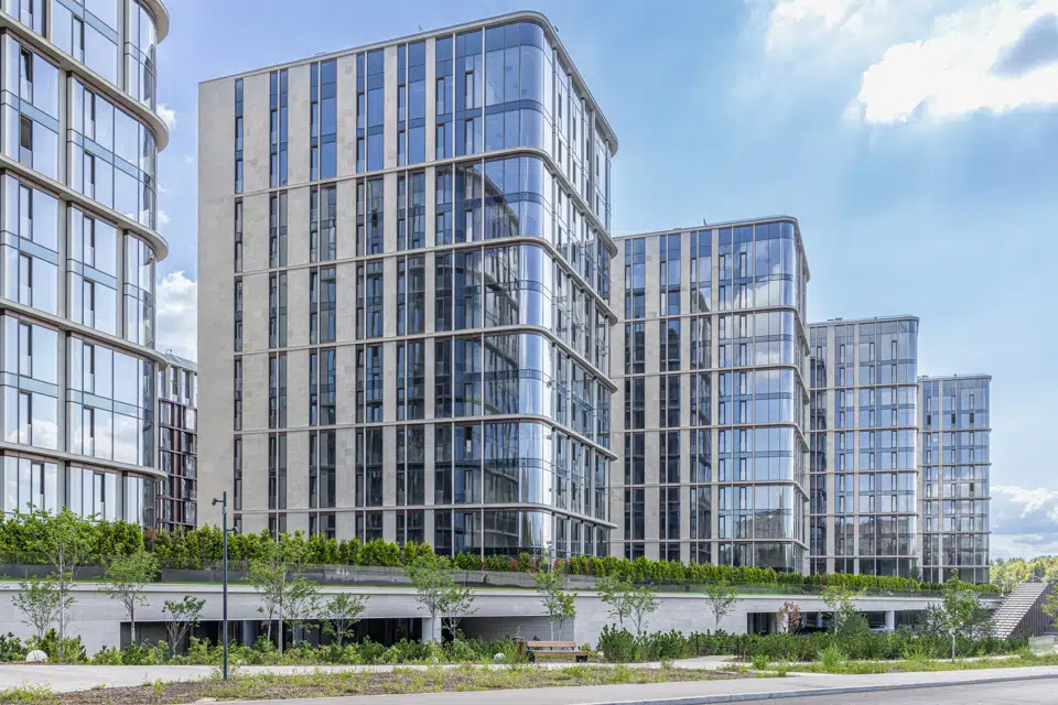 Продаётся 3-комнатная квартира, 126 м²