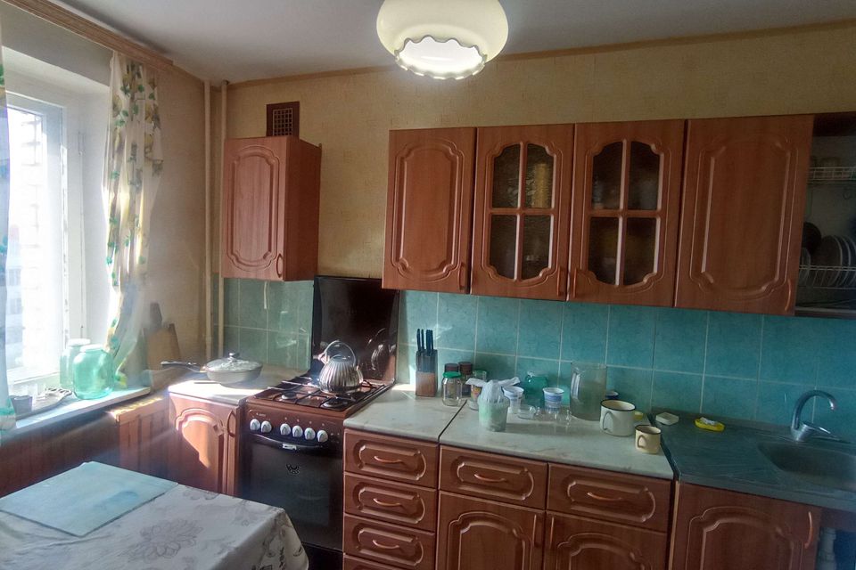 Продаётся 3-комнатная квартира, 62.3 м²