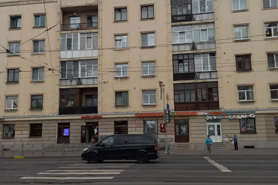 Продаётся комната в 3-комн. квартире, 11.8 м²