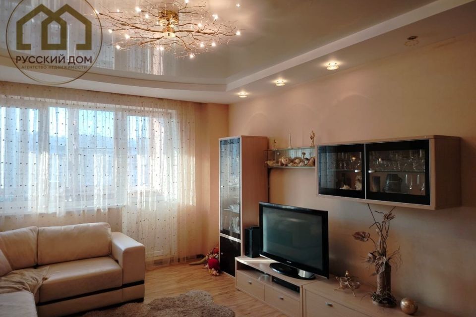 Продаётся 3-комнатная квартира, 105 м²