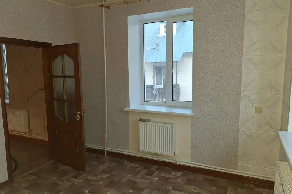 Продаётся 3-комнатная квартира, 63.5 м²