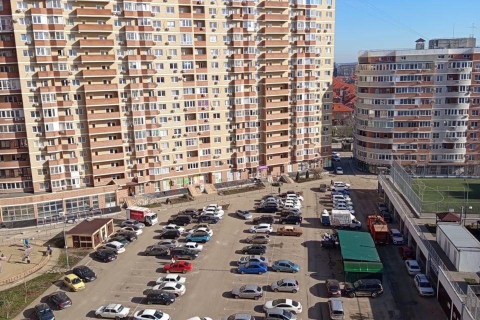Продаётся 2-комнатная квартира, 60.5 м²