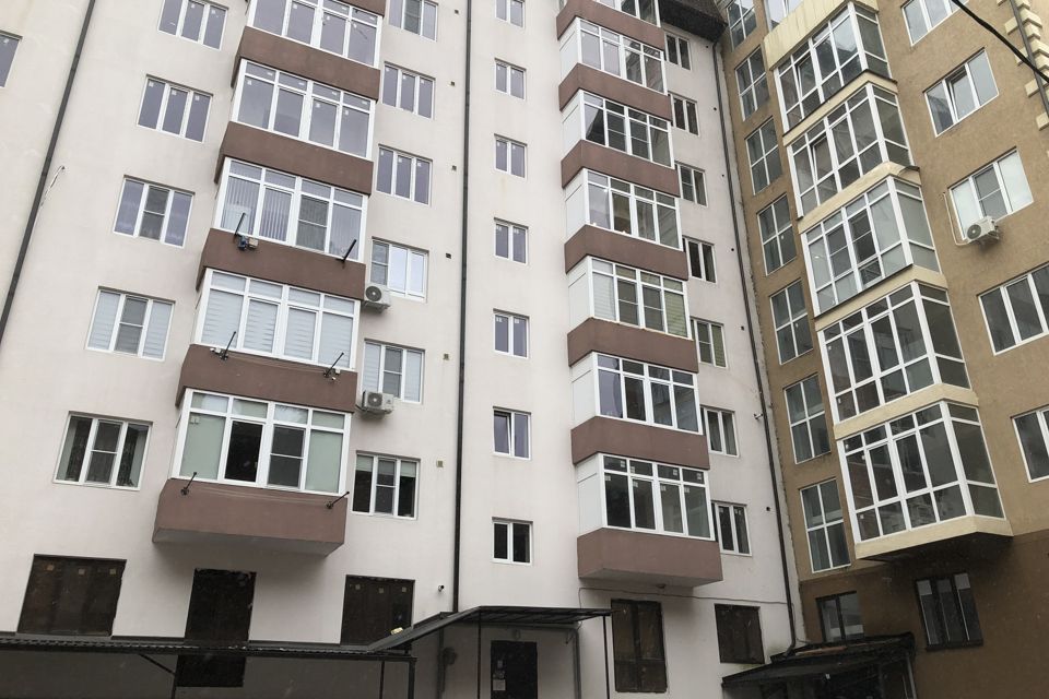 Продаётся 2-комнатная квартира, 66.8 м²