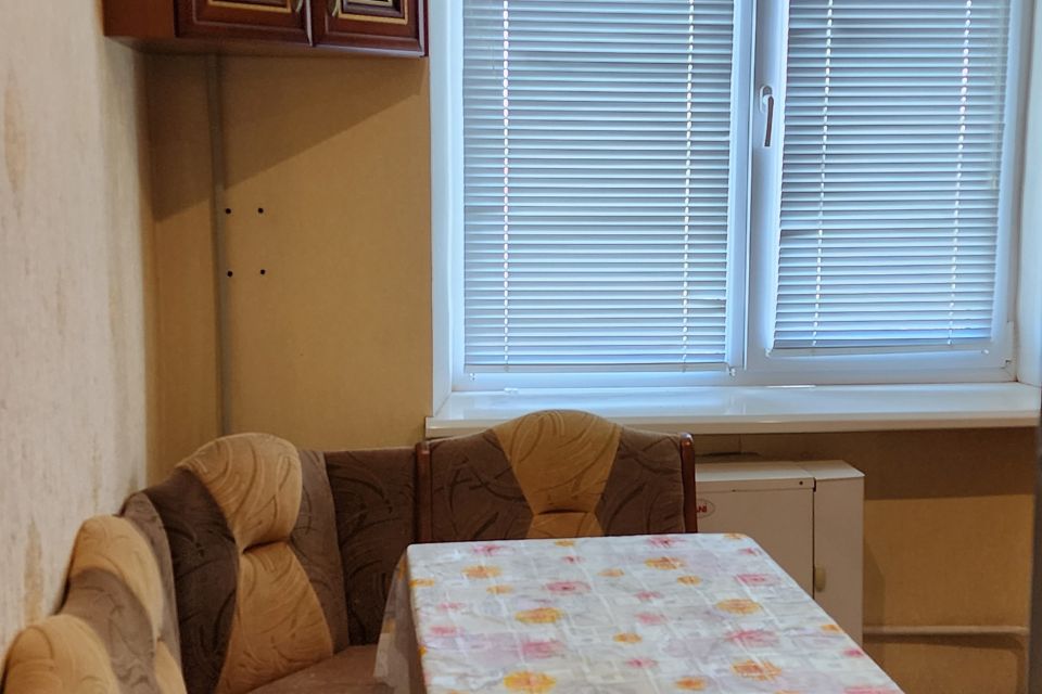 Продаётся 1-комнатная квартира, 37 м²