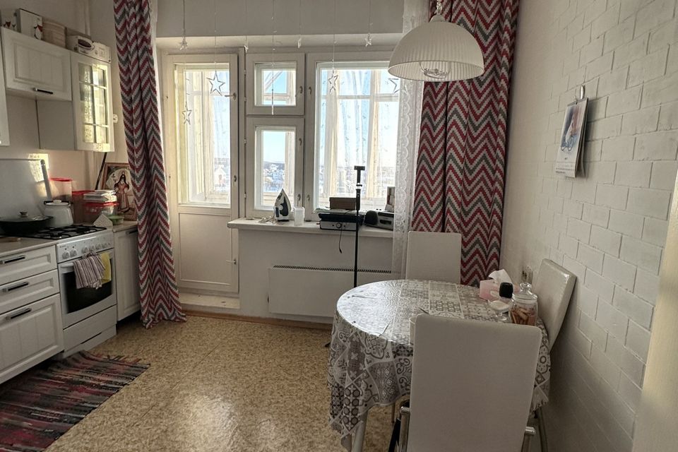 Продаётся 1-комнатная квартира, 38.9 м²
