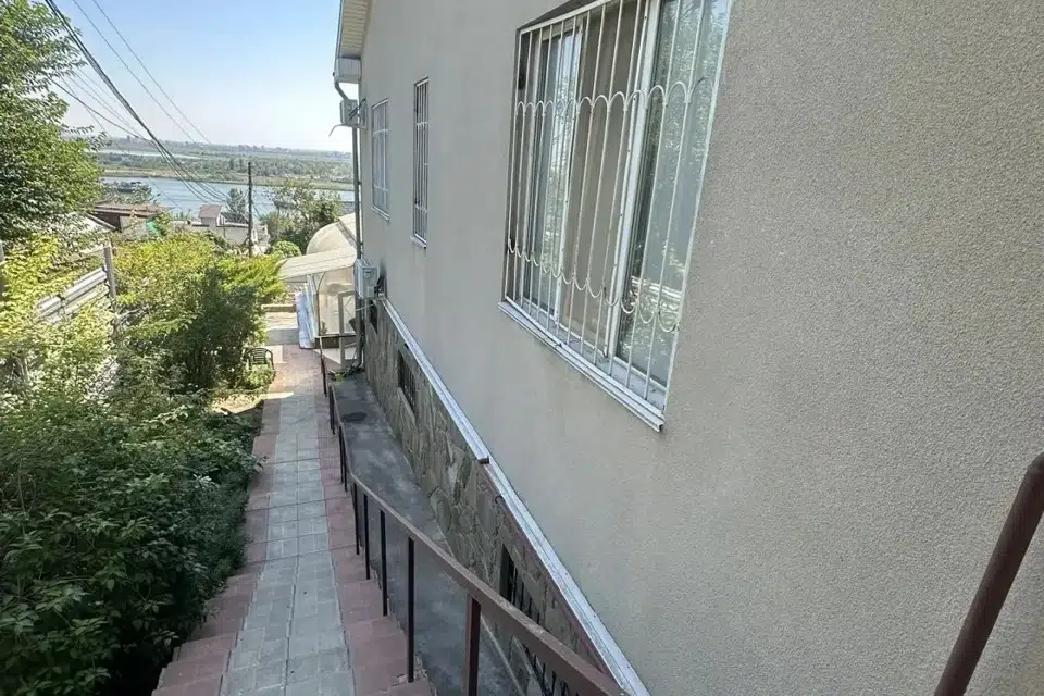 Продаётся 2-этажный дом, 377.7 м²