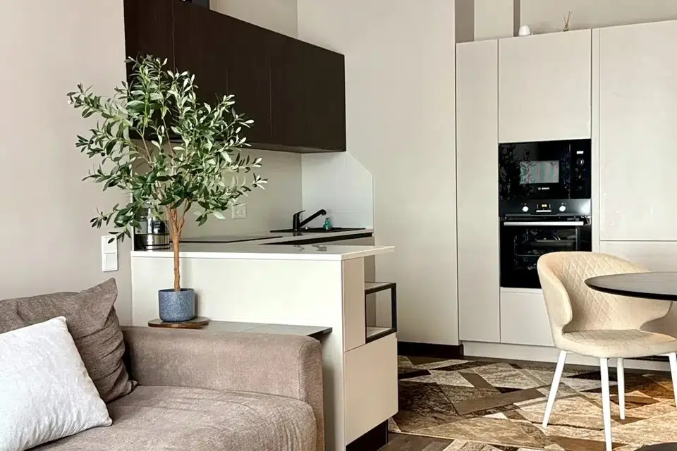 Продаётся 1-комнатная квартира, 57.1 м²