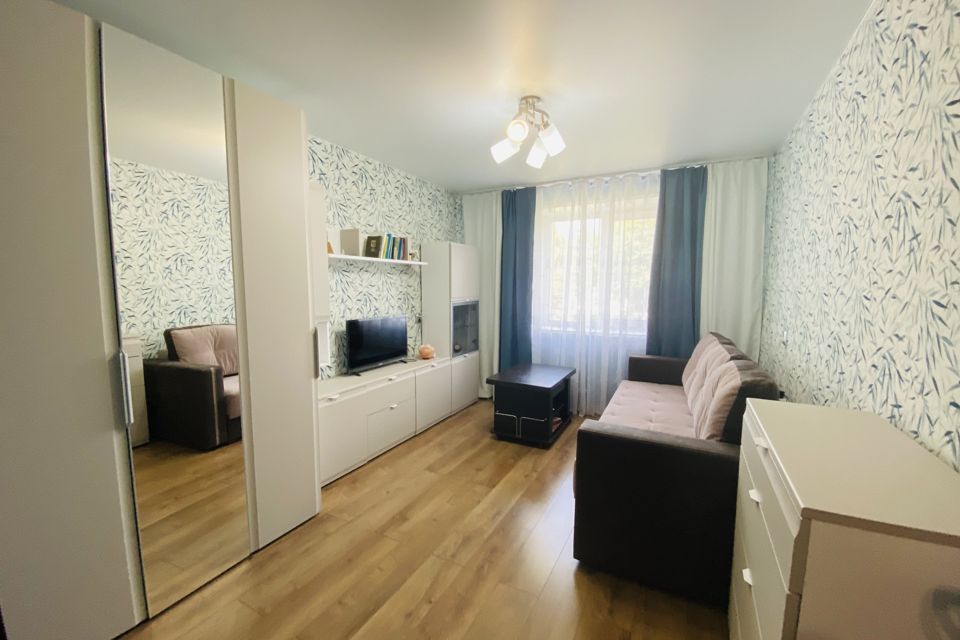 Продаётся 2-комнатная квартира, 35.6 м²