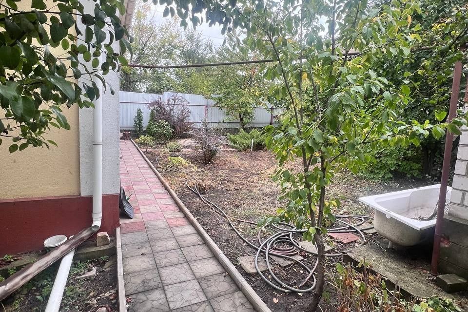 Продаётся 2-этажный дом, 140 м²