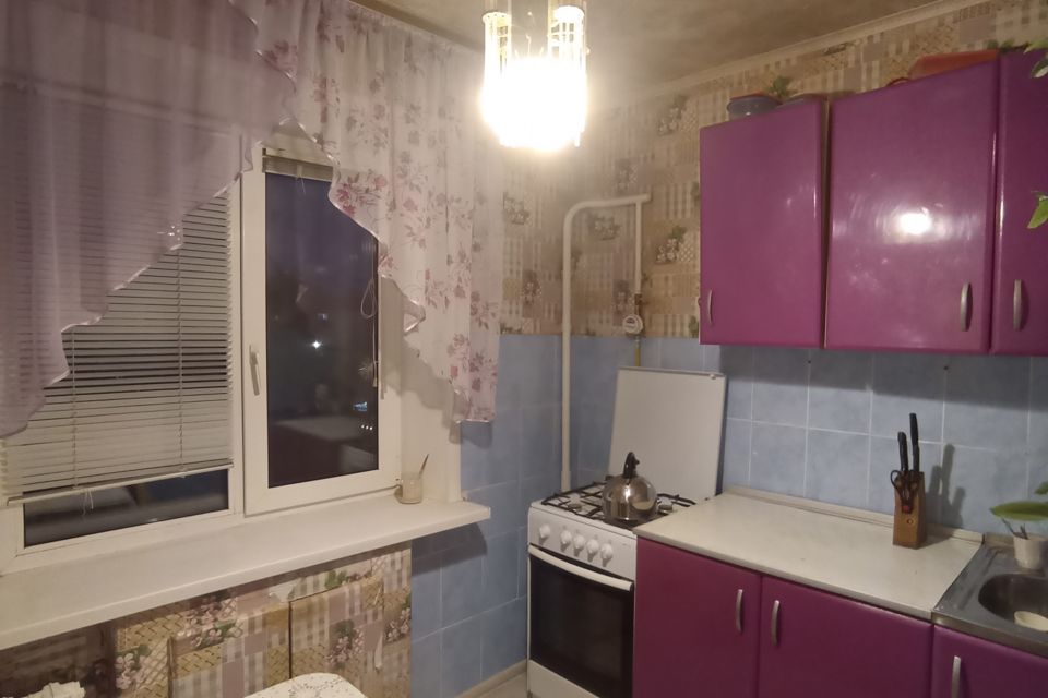 Продаётся 3-комнатная квартира, 51.7 м²