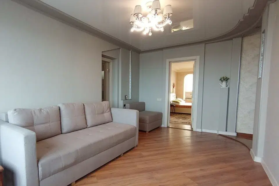 Продаётся 3-комнатная квартира, 77 м²