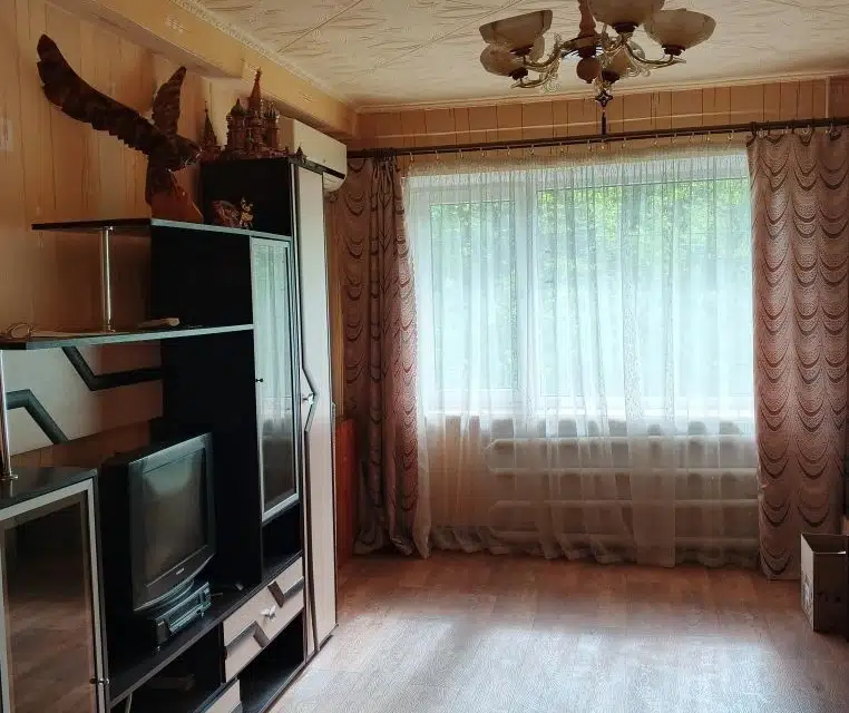 Продаётся 3-комнатная квартира, 52.6 м²