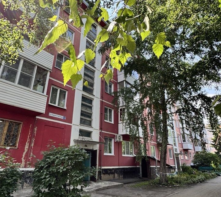 Продаётся 3-комнатная квартира, 58.5 м²