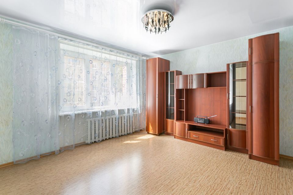 Продаётся 2-комнатная квартира, 58.6 м²
